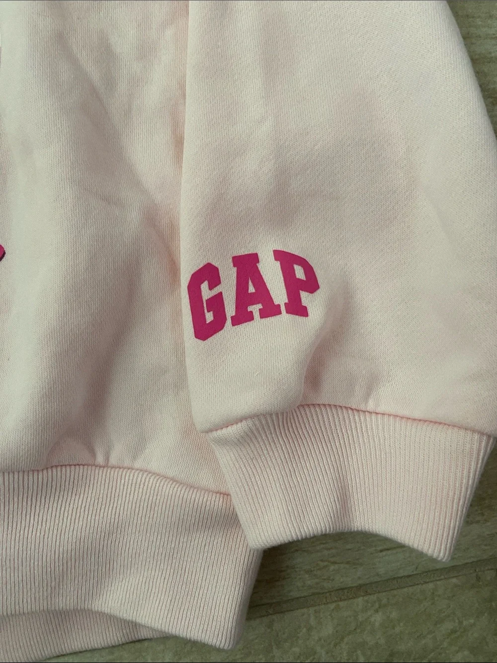 GAP Girls XS 4-5 Pink Barbie Cowgirl Horse Riding Graphic Crewneck Sweatshirt